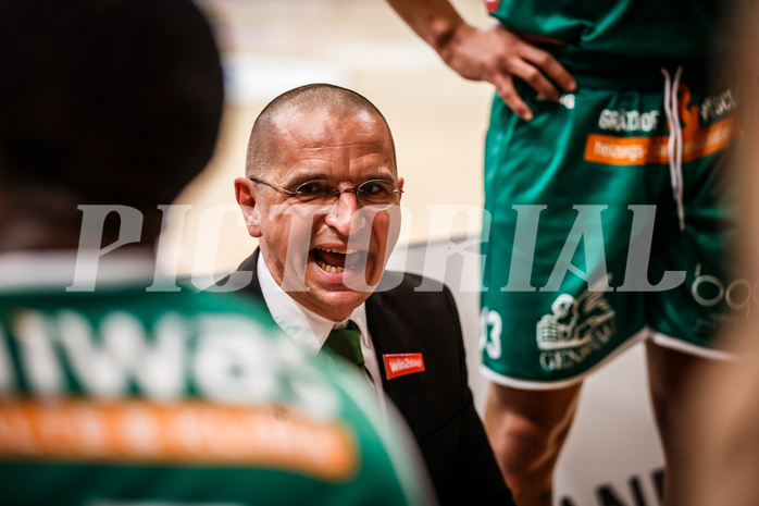 Basketball, bet-at-home Basketball Superliga 2021/22, Playoffs, Viertelfinale Spiel 1, Oberwart Gunners, Kapfenberg Bulls, Michael Schrittwieser (Head Coach)