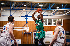 Basketball, bet-at-home Basketball Superliga 2021/22, Playoffs, Viertelfinale Spiel 1, Oberwart Gunners, Kapfenberg Bulls, Joshua Scott (5)