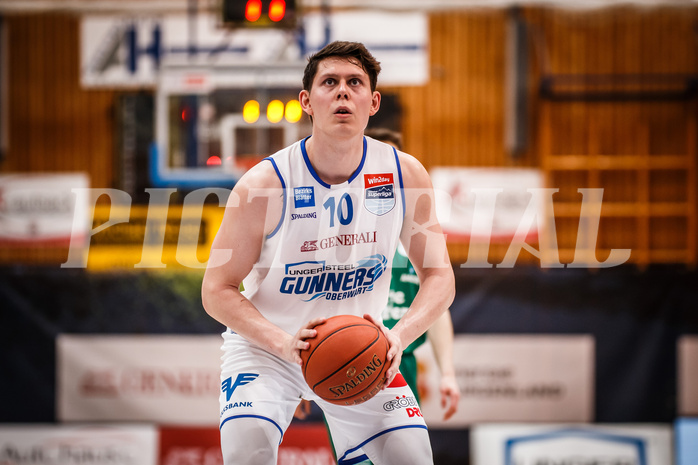 Basketball, bet-at-home Basketball Superliga 2021/22, Playoffs, Viertelfinale Spiel 1, Oberwart Gunners, Kapfenberg Bulls, Tyler Creammer (10)