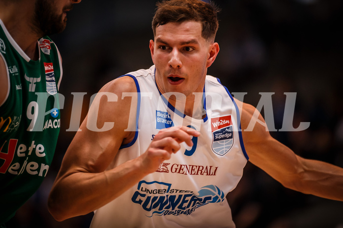 Basketball, bet-at-home Basketball Superliga 2021/22, Playoffs, Viertelfinale Spiel 1, Oberwart Gunners, Kapfenberg Bulls, Edi Patekar (9)