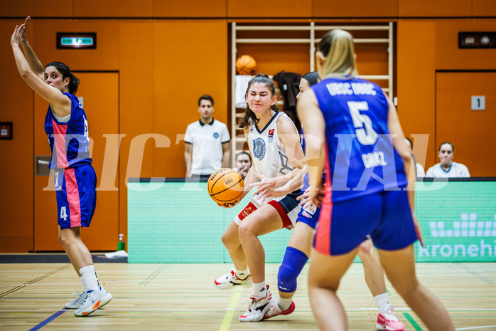Basketball, Win2Day Basketball Damen Superliga 2023/24, Grunddurchgang 4.Runde, Vienna Timberwolves, UBSC-DBBC Graz, Magdalena Schmidt (4)