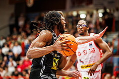 Basketball, win2day Basketball Superliga 2024/25, 8. Platzierungsrunde, Traiskirchen Lions, Flyers Wels, Damion Rosser (2)