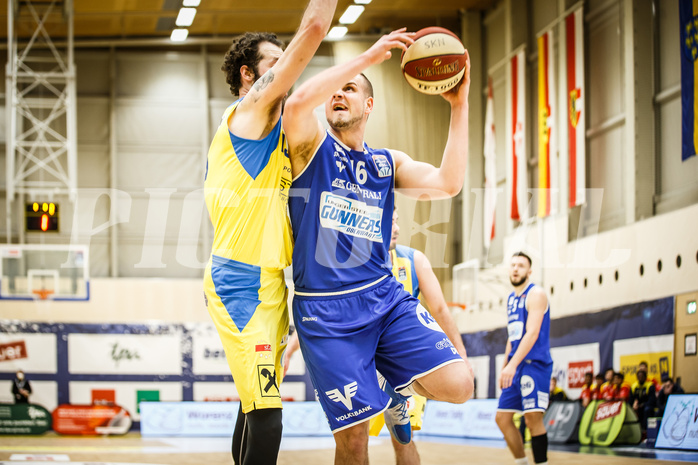 Basketball, bet-at-home Basketball Superliga 2019/20, Platzierungsrunde 3.Runde, SKN St. Pölten Basketball, Oberwart Gunners, Renato Poljak (16)