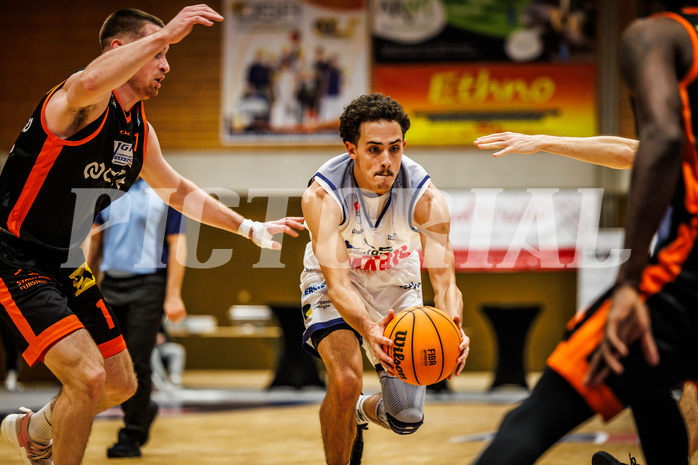 Basketball, win2day Basketball Superliga 2023/224, Grunddurchgang Runde 11, BBC Nord Dragonz, Fürstenfeld Panthers, Lukas Hahn (25)
