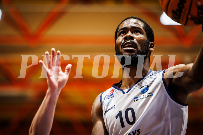 Basketball, win2day Basketball Superliga 2023/224, Grunddurchgang Runde 11, BBC Nord Dragonz, Fürstenfeld Panthers, Austen Awosika (10)