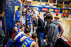 Basketball, Win2Day Superliga 2024/25, Grunddurchgang 4.Runde, Traiskirchen Lions, St. Pölten, John Tsiorgiannis (Head Coach)