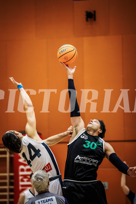 Basketball, Basketball Zweite Liga 2024/25, Grunddurchgang 4.Runde, Vienna Timberwolves, UDW Alligators, Ivor Kuresevic (44), Marko Kolaric (30)