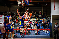 Basketball, Win2Day Superliga 2024/25, Grunddurchgang 4.Runde, Traiskirchen Lions, St. Pölten, Benedikt Güttl (7)