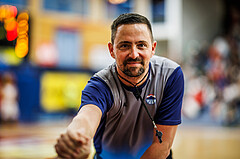 Basketball, Win2Day Superliga 2024/25, Grunddurchgang 4.Runde, Traiskirchen Lions, St. Pölten, SR Stefan Jäger