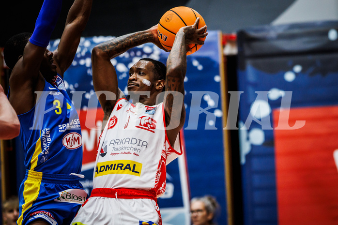 Basketball, Win2Day Superliga 2024/25, Grunddurchgang 4.Runde, Traiskirchen Lions, St. Pölten, Cedric Russell (0)