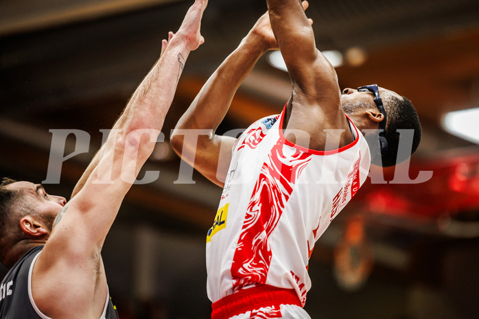 Basketball, win2day Basketball Superliga 2024/25, Playoff Viertelfinale 2. Spiel, Traiskirchen Lions, Klosterneuburg Dukes, Nelson Haskin (21)