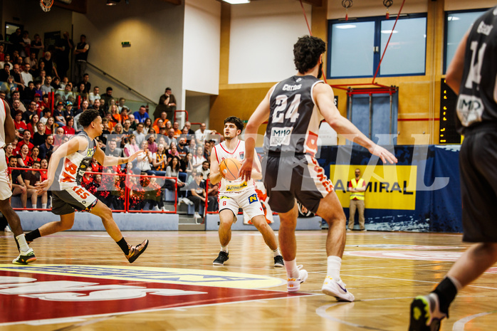 Basketball, win2day Basketball Superliga 2024/25, Playoff Viertelfinale 2. Spiel, Traiskirchen Lions, Klosterneuburg Dukes, Aleksej Kostic (6)