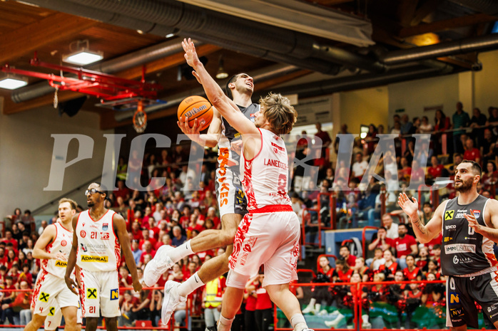 Basketball, win2day Basketball Superliga 2024/25, Playoff Viertelfinale 2. Spiel, Traiskirchen Lions, Klosterneuburg Dukes, Milos Vranes (26)