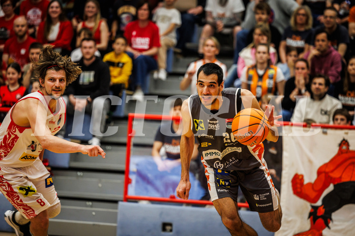 Basketball, win2day Basketball Superliga 2024/25, Playoff Viertelfinale 2. Spiel, Traiskirchen Lions, Klosterneuburg Dukes, Milos Vranes (26)