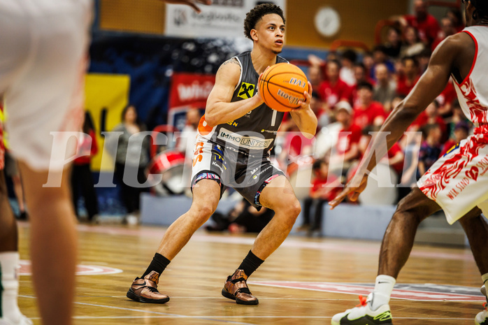 Basketball, win2day Basketball Superliga 2024/25, Playoff Viertelfinale 2. Spiel, Traiskirchen Lions, Klosterneuburg Dukes, Kyler Shon Jenkins (1)