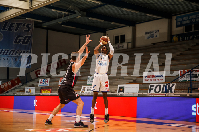 Basketball, bet-at-home Basketball Superliga 2020/21, Platzierungsrunde, 5. Runde, Oberwart Gunners, Flyers Wels, Nigel Pruitt (11)