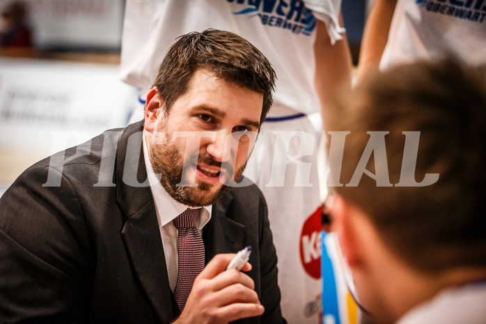 Basketball, bet-at-home Basketball Superliga 2021/22, Grunddurchgang Runde 8, Oberwart Gunners, Gmunden Swans, Horst Leitner (Coach)