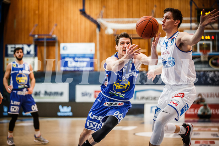 Basketball, bet-at-home Basketball Superliga 2021/22, Grunddurchgang Runde 8, Oberwart Gunners, Gmunden Swans, Benedikt Güttl (7)