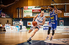 Basketball, bet-at-home Basketball Superliga 2021/22, Grunddurchgang Runde 8, Oberwart Gunners, Gmunden Swans, Sebastian Käferle (7)