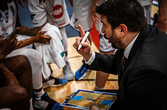 Basketball, bet-at-home Basketball Superliga 2021/22, Grunddurchgang Runde 8, Oberwart Gunners, Gmunden Swans, Horst Leitner (Coach)