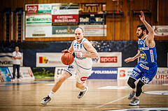 Basketball, bet-at-home Basketball Superliga 2021/22, Grunddurchgang Runde 8, Oberwart Gunners, Gmunden Swans, Sebastian Käferle (7)