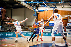 Basketball, bet-at-home Basketball Superliga 2021/22, Grunddurchgang Runde 8, Oberwart Gunners, Gmunden Swans, Cederic Anders (2)