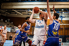 Basketball, bet-at-home Basketball Superliga 2021/22, Grunddurchgang Runde 8, Oberwart Gunners, Gmunden Swans, Renato Poljak (16)