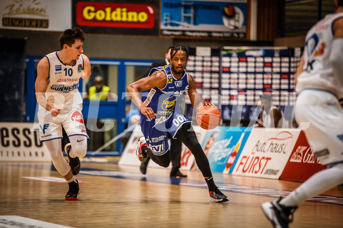 Basketball, bet-at-home Basketball Superliga 2021/22, Grunddurchgang Runde 8, Oberwart Gunners, Gmunden Swans, Cederic Anders (2)