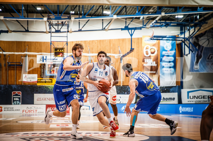 Basketball, bet-at-home Basketball Superliga 2021/22, Grunddurchgang Runde 8, Oberwart Gunners, Gmunden Swans, Ioannis Chatzinikolas (11)