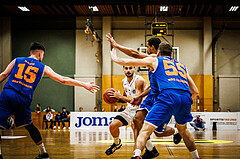 Basketball, Basketball Zweite Liga 2022/23, Playoff, Viertelfinale Spiel 2
, Mattersburg Rocks, BBU Salzburg, Jordis Ortega (5)