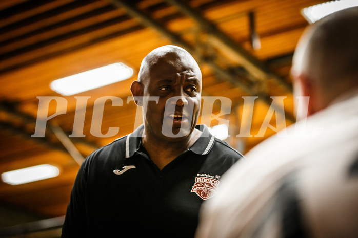 Basketball, Basketball Zweite Liga 2022/23, Playoff, Viertelfinale Spiel 2
, Mattersburg Rocks, BBU Salzburg, James WILLIAMS (Headcoach)