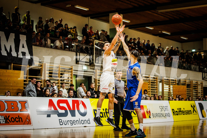 Basketball, Basketball Zweite Liga 2022/23, Playoff, Viertelfinale Spiel 2
, Mattersburg Rocks, BBU Salzburg, Petar Zivkovic (8)