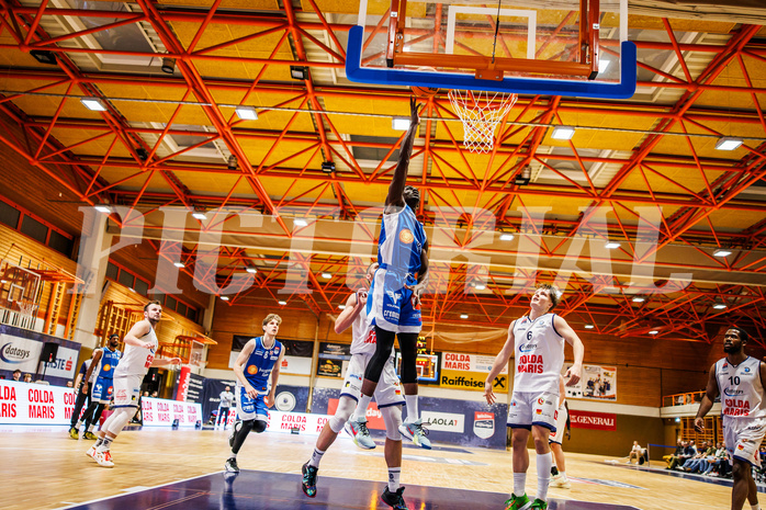 Basketball, win2day Basketball Superliga 2023/224, Grunddurchgang Runde 16, BBC Nord Dragonz, Oberwart Gunners, Shaquille Rombley (5)