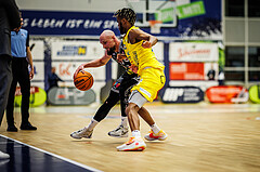 Basketball, Win2Day Superliga 2023/24, Grunddurchgang 16.Runde, SKN St. Pölten, Flyers Wels, Christian Von Fintel (27), Ajiroghene Ogemuno-Johnson (10)