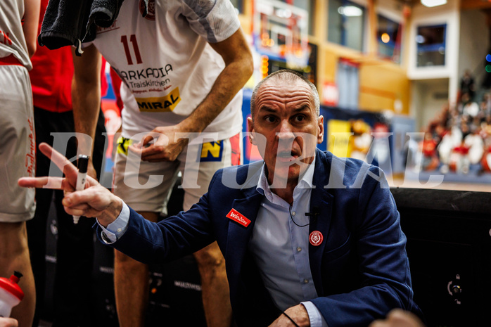 Basketball, win2day Basketball Superliga 2023/24, Grunddurchgang 16.Runde, Traiskirchen Lions, Kapfenberg Bulls, Radomir Mijanovic (Head Coach)