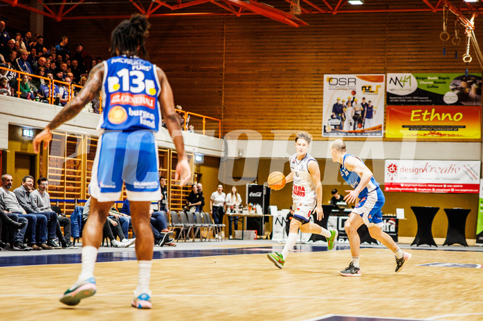 Basketball, win2day Basketball Superliga 2023/224, Grunddurchgang Runde 16, BBC Nord Dragonz, Oberwart Gunners, Valentin Pasterk (6)