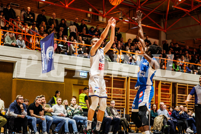 Basketball, win2day Basketball Superliga 2023/224, Grunddurchgang Runde 16, BBC Nord Dragonz, Oberwart Gunners, Tino Sebalj (13)