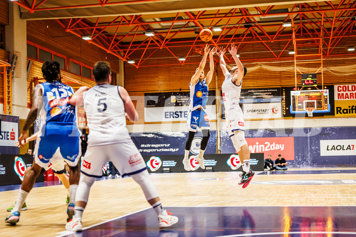 Basketball, win2day Basketball Superliga 2023/224, Grunddurchgang Runde 16, BBC Nord Dragonz, Oberwart Gunners, Jonathan Knessl (12)