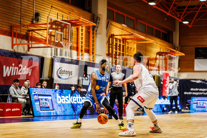 Basketball, win2day Basketball Superliga 2023/224, Grunddurchgang Runde 16, BBC Nord Dragonz, Oberwart Gunners, Derrek Brooks Jr. (11)