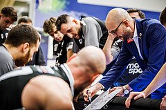 Basketball, Win2Day Superliga 2023/24, Grunddurchgang 16.Runde, SKN St. Pölten, Flyers Wels, Sebastian Waser (Head Coach)