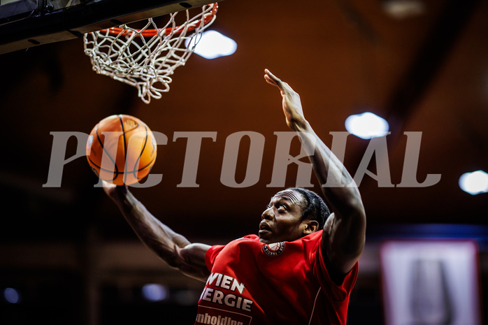Basketball, Win2Day Superliga 2024/25, Grunddurchgang 7.Runde, BC Vienna, Klosterneuburg Dukes, Julio Calver de Assis Afonso (11)
