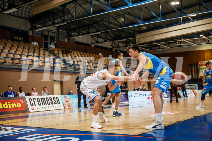 Basketball, bet-at-home Basketball Superliga 2020/21, Platzierungsrunde, 8. Runde, Oberwart Gunners, SKN St. Pölten, Jonathan Knessl (12)