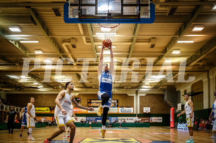 Basketball, win2day Basketball Superliga 2022/23, Grunddurchgang 1.Runde, Fürstenfeld Panthers, Oberwart Gunners, Brock Gardner (10)