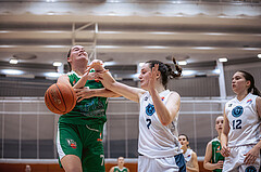 Basketball, Win2Day Basketball Damen Superliga 2022/23, Grunddurchgang 2.Runde, Vienna D.C. Timberwolves, KOS Celovec Damen, Nikolina Sofric (7), Mira Eulering (7)