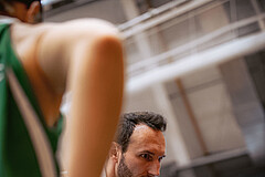 Basketball, Win2Day Basketball Damen Superliga 2022/23, Grunddurchgang 2.Runde, Vienna D.C. Timberwolves, KOS Celovec Damen, Jaka Siberle (Headcoach)