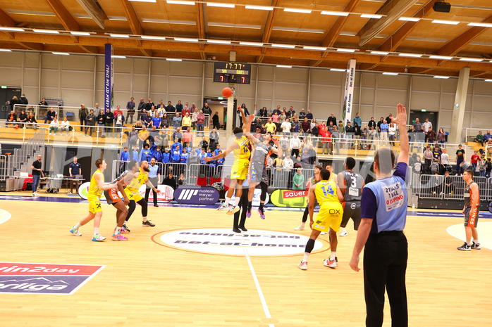 Basketball Superliga 2022/23, 6.Plazierungsrunde SKN St.Pölten vs. Klosterneuburg Dukes


