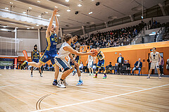 Basketball, Win2Day Superliga 2022/23, 6. Qualifikationsrunde, Vienna Timberwolves, UBSC Graz, Robert Gerald Hawkinson (2), Moritz Lanegger (21)