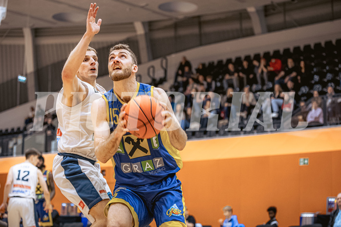 Basketball, Win2Day Superliga 2022/23, 6. Qualifikationsrunde, Vienna Timberwolves, UBSC Graz, Elias Wlasak (8), Tanner Giddings (15)