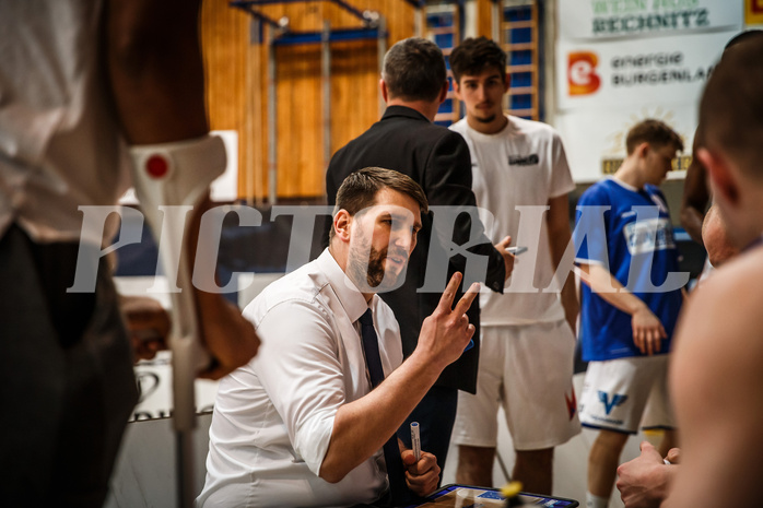 Basketball, bet-at-home Basketball Superliga 2020/21, Viertelfinale Spiel 1, Oberwart Gunners, SKN St. Pölten, Horst Leitner (Coach)