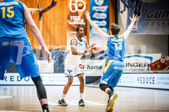 Basketball, bet-at-home Basketball Superliga 2020/21, Viertelfinale Spiel 1, Oberwart Gunners, SKN St. Pölten, Nigel Pruitt (11)
